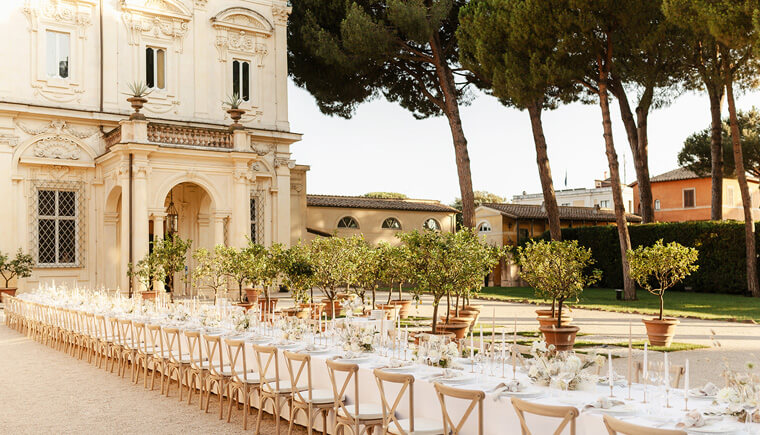 Wedding Dream in the Baroque Villa Aurelia in Rome